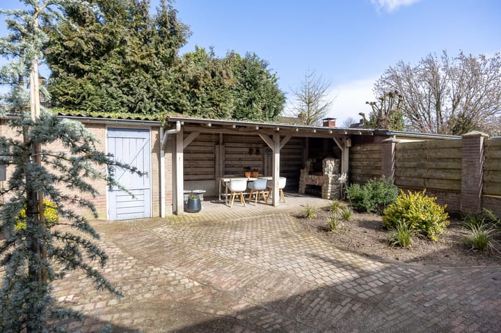 Foto 2 van Lange Akker 8