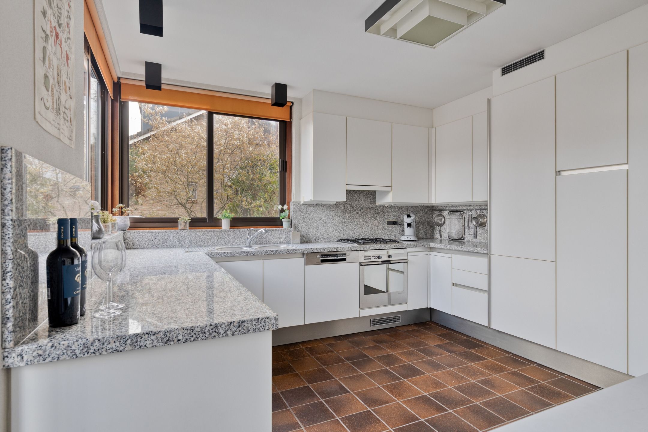 Foto 24 van Baanderheer 8