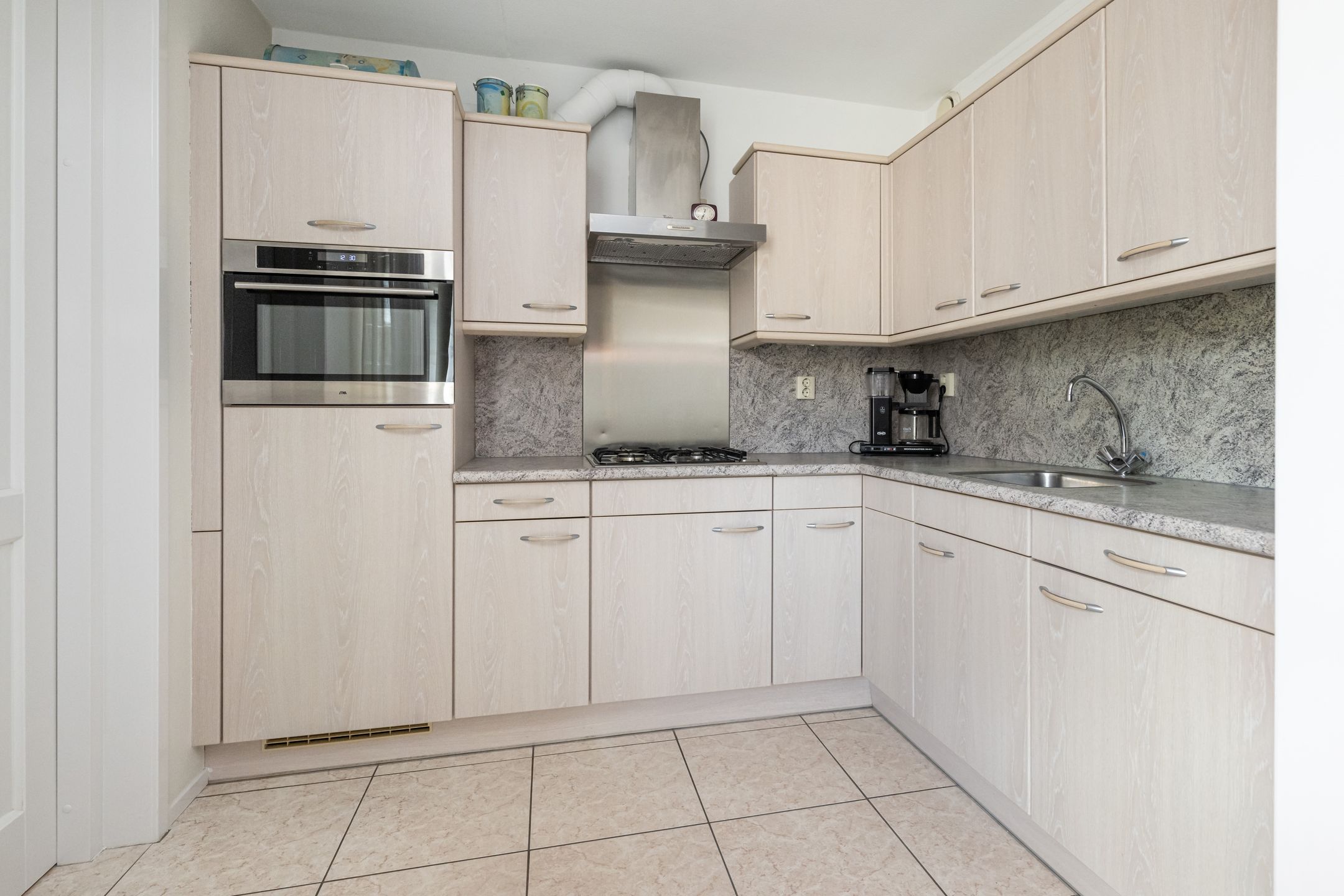 Photo 12 of Plataan 15