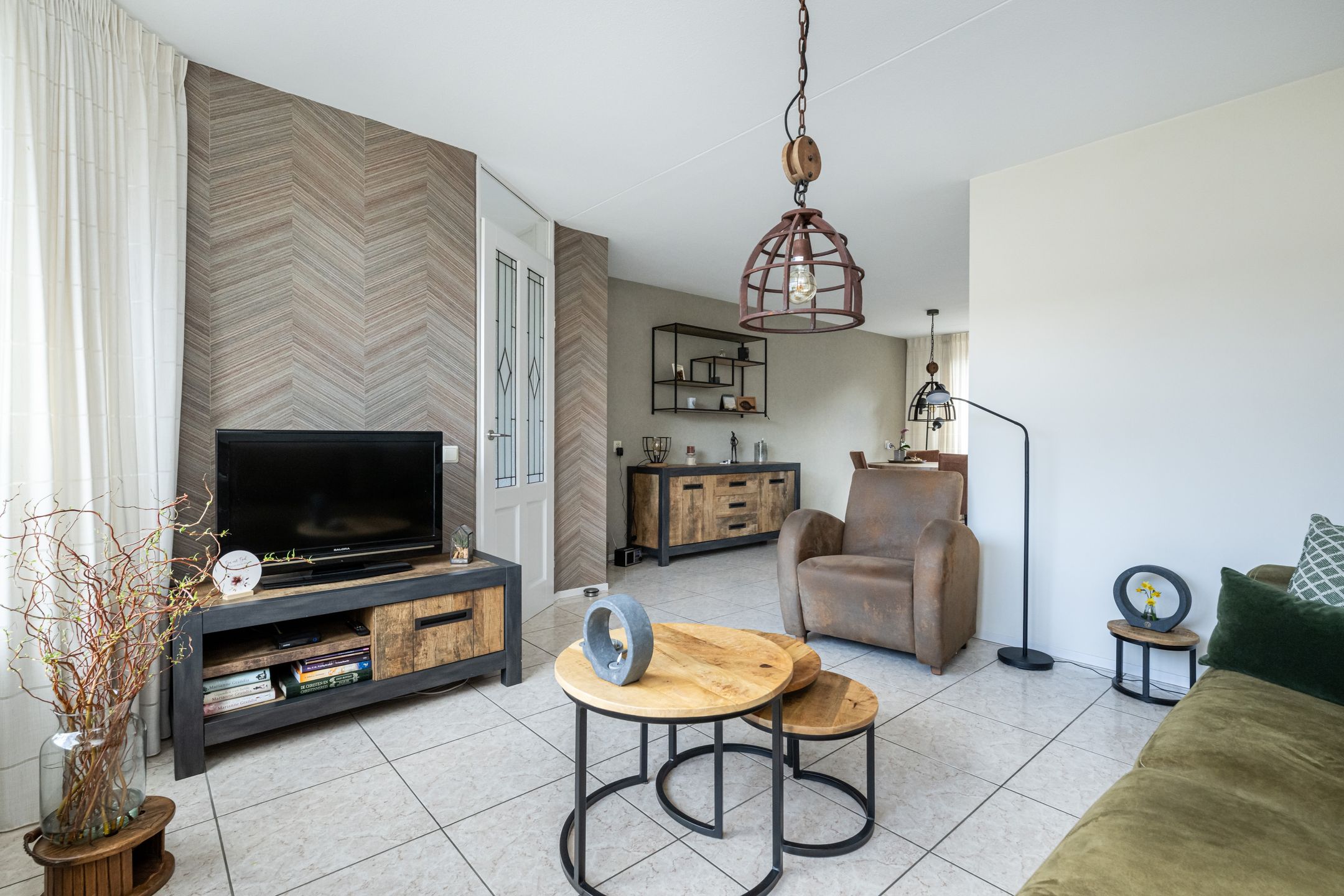 Photo 3 of Plataan 15