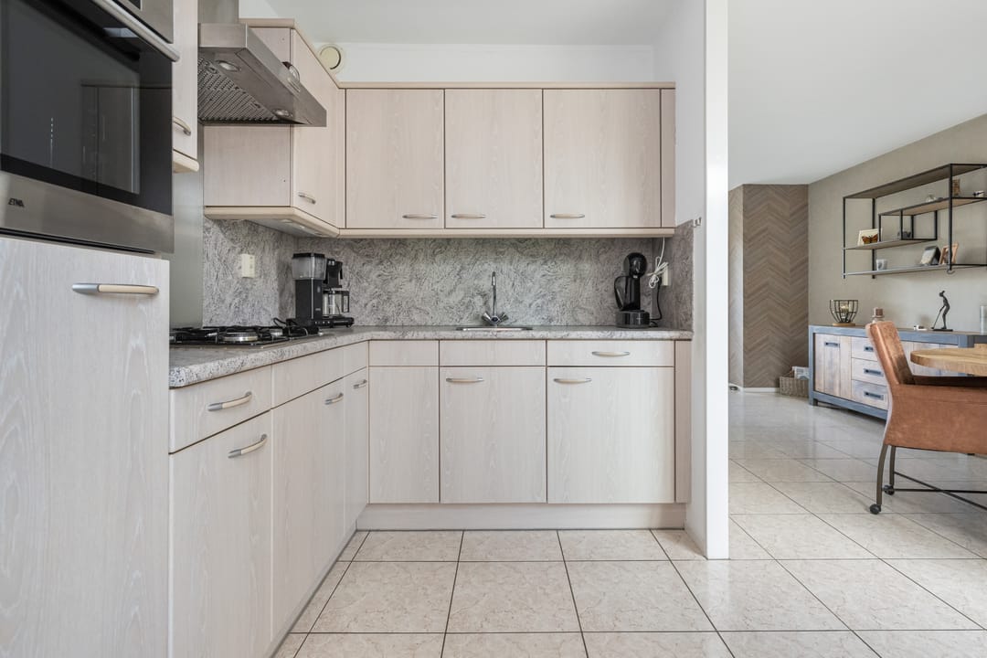 Photo 11 of Plataan 15