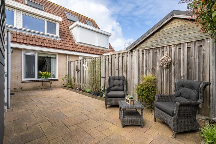 Photo 2 of Plataan 15