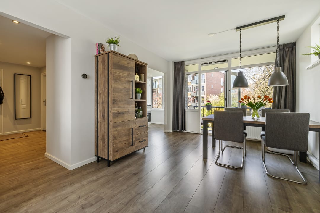 Foto 13 van Willem de Mérodestraat 43