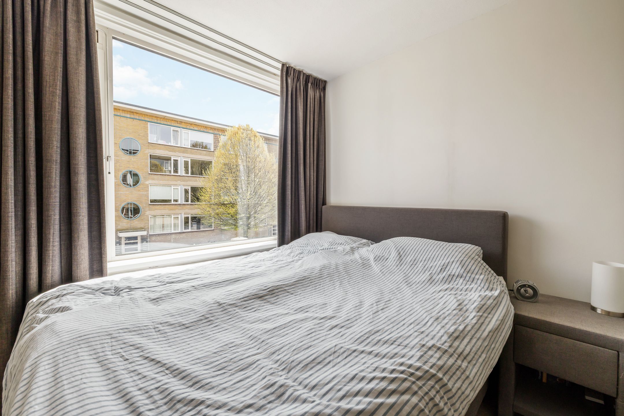 Foto 9 van Willem de Mérodestraat 43