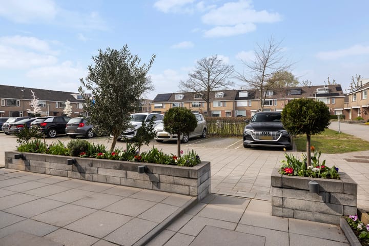 Photo 5 of Meindert Hobbemastraat 26