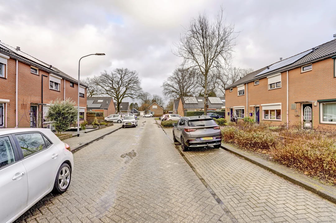 Foto 37 van Wilgenlaan 5