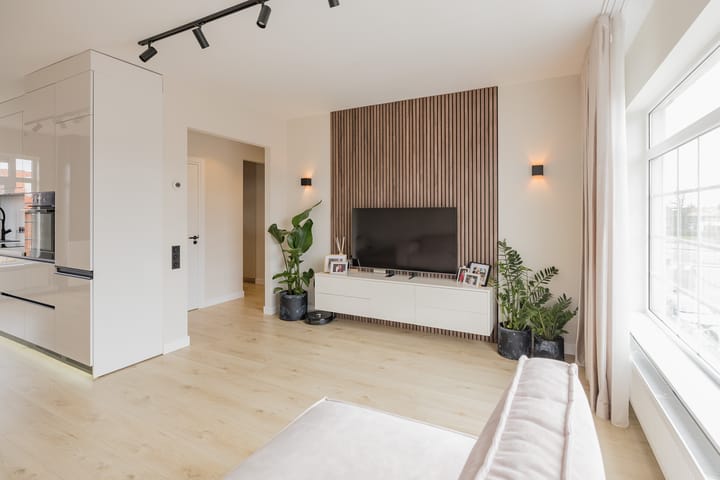 Photo 2 of Linnaeusstraat 153