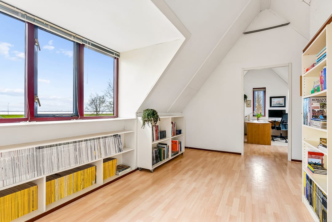 Foto 38 van Magneetveld 66