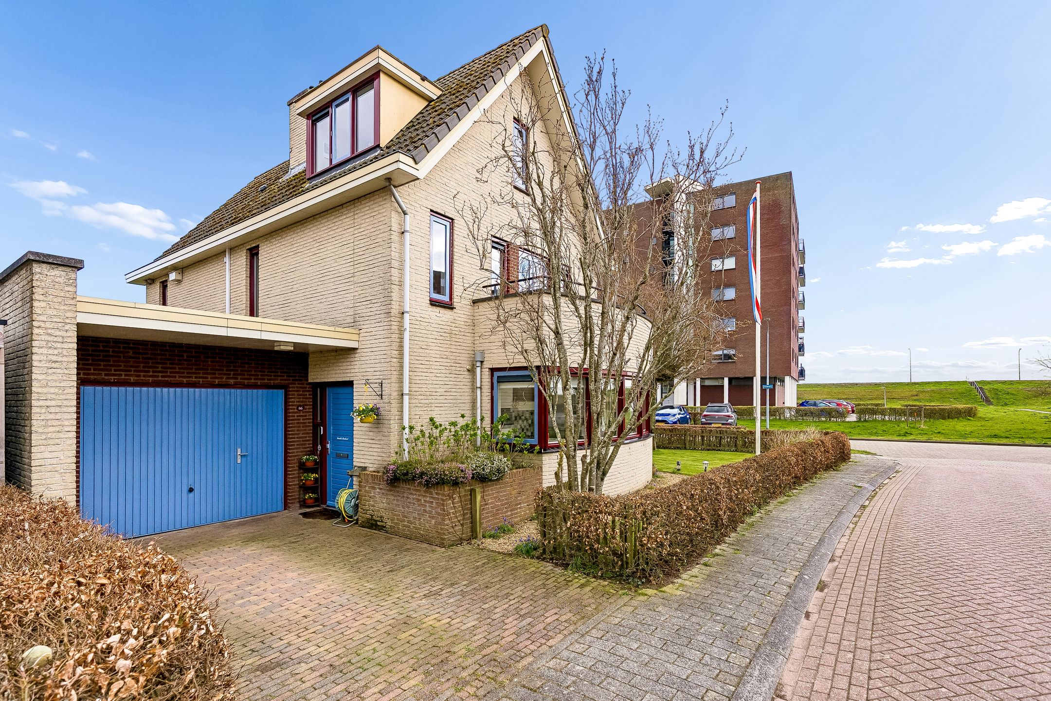 Foto 54 van Magneetveld 66