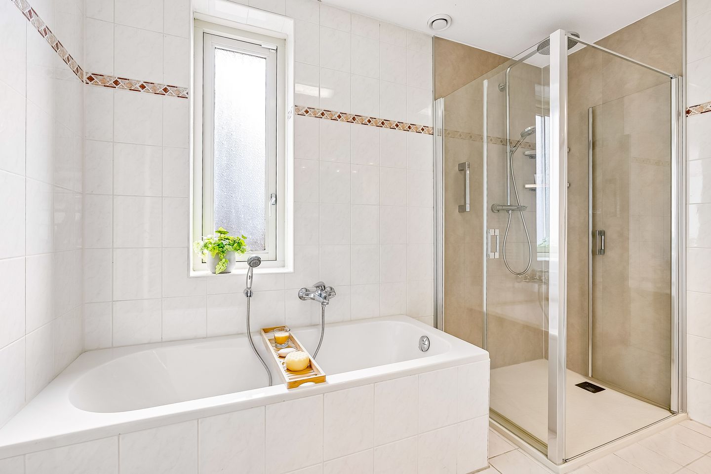 Foto 29 van Magneetveld 66