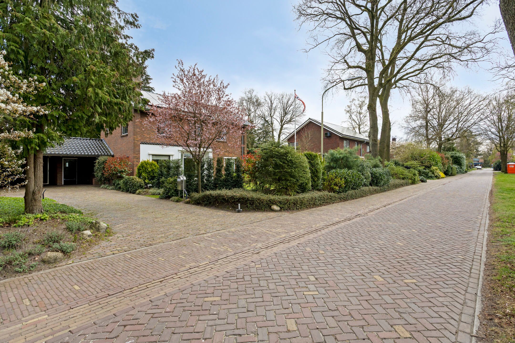 Foto 45 van Veenkampenweg 7