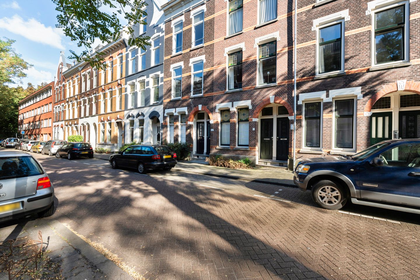 Photo 5 of IJsclubstraat 36-B