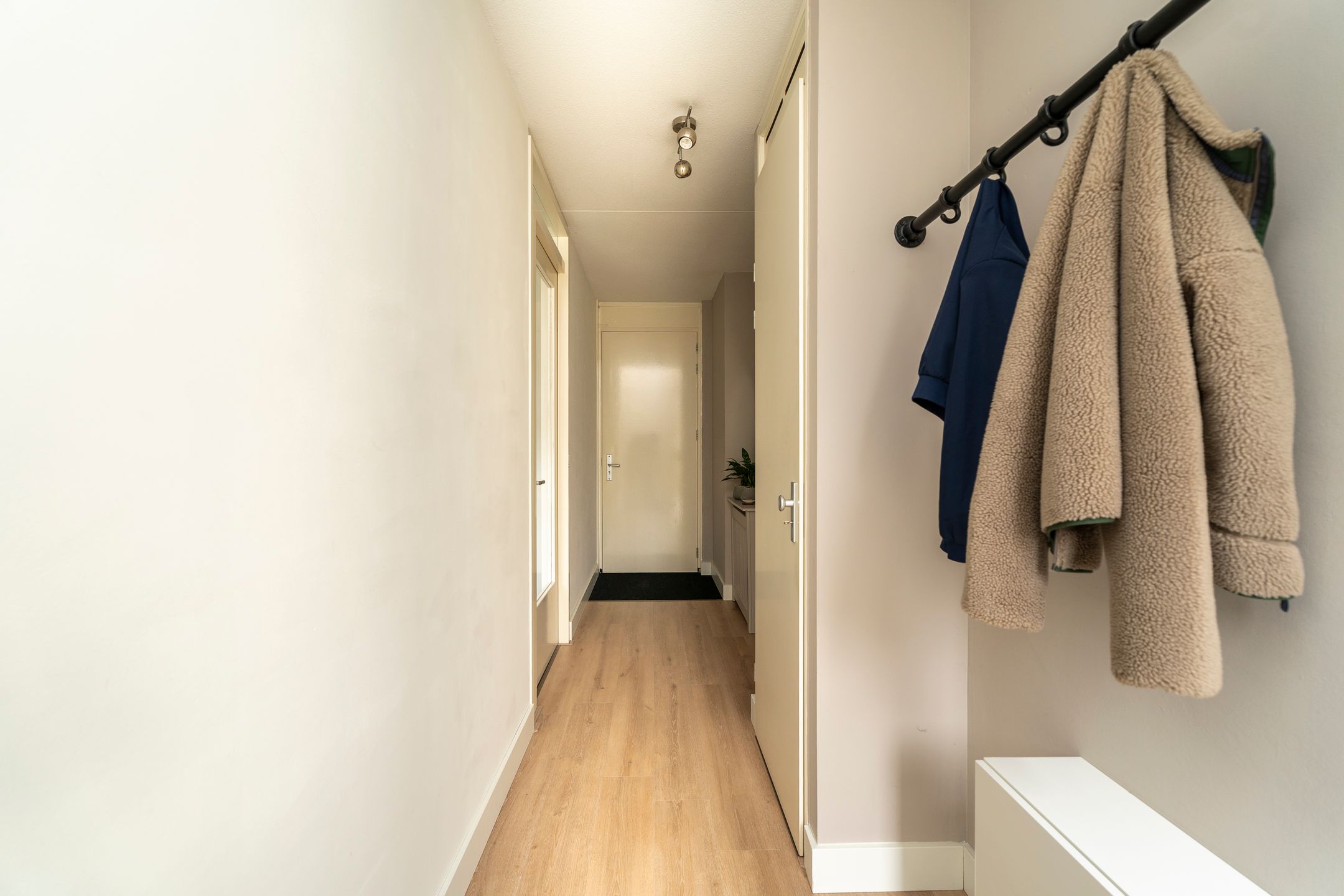 Foto 6 van Trompstraat 23