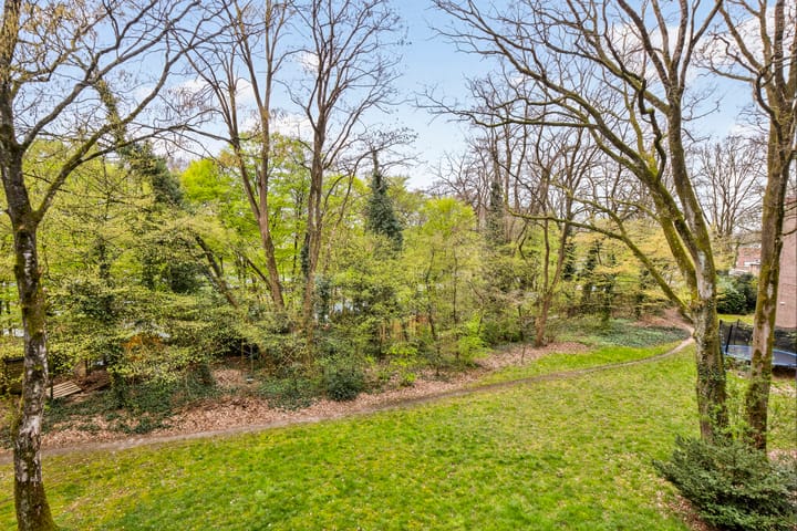 Foto 2 van van Heutszlaan 38-1