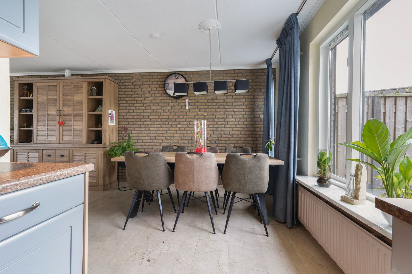 Photo 10 of Leeuwerik 55