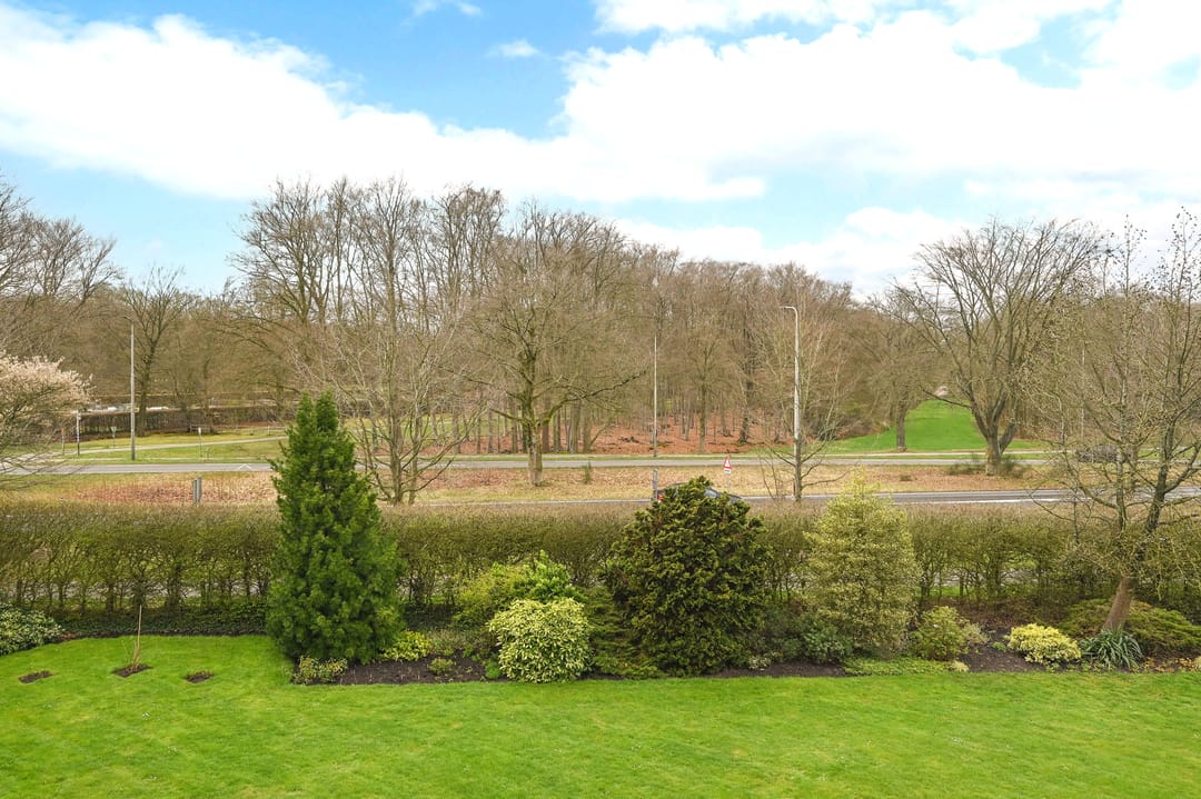 Photo 2 of van Beethovenlaan 49