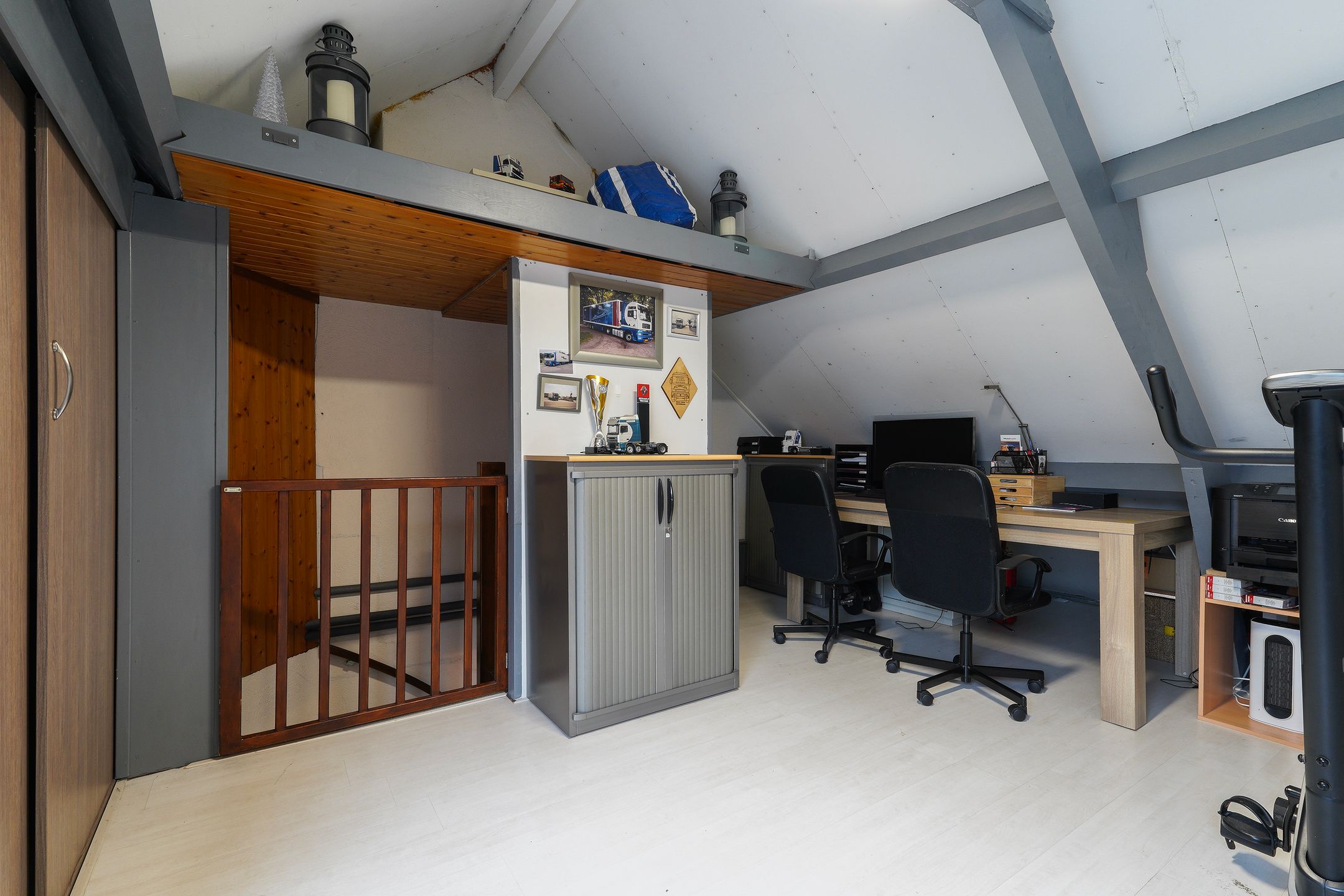 Photo 27 of Leeuwerik 55