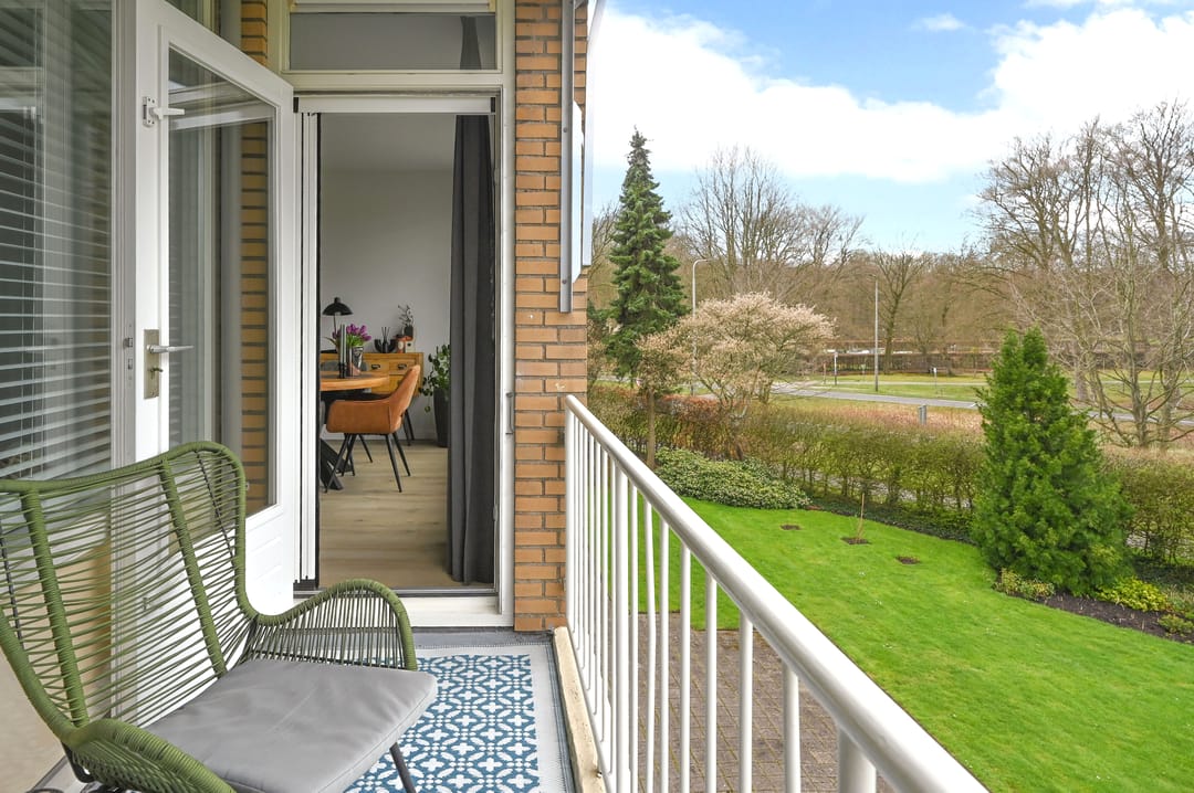 Photo 16 of van Beethovenlaan 49