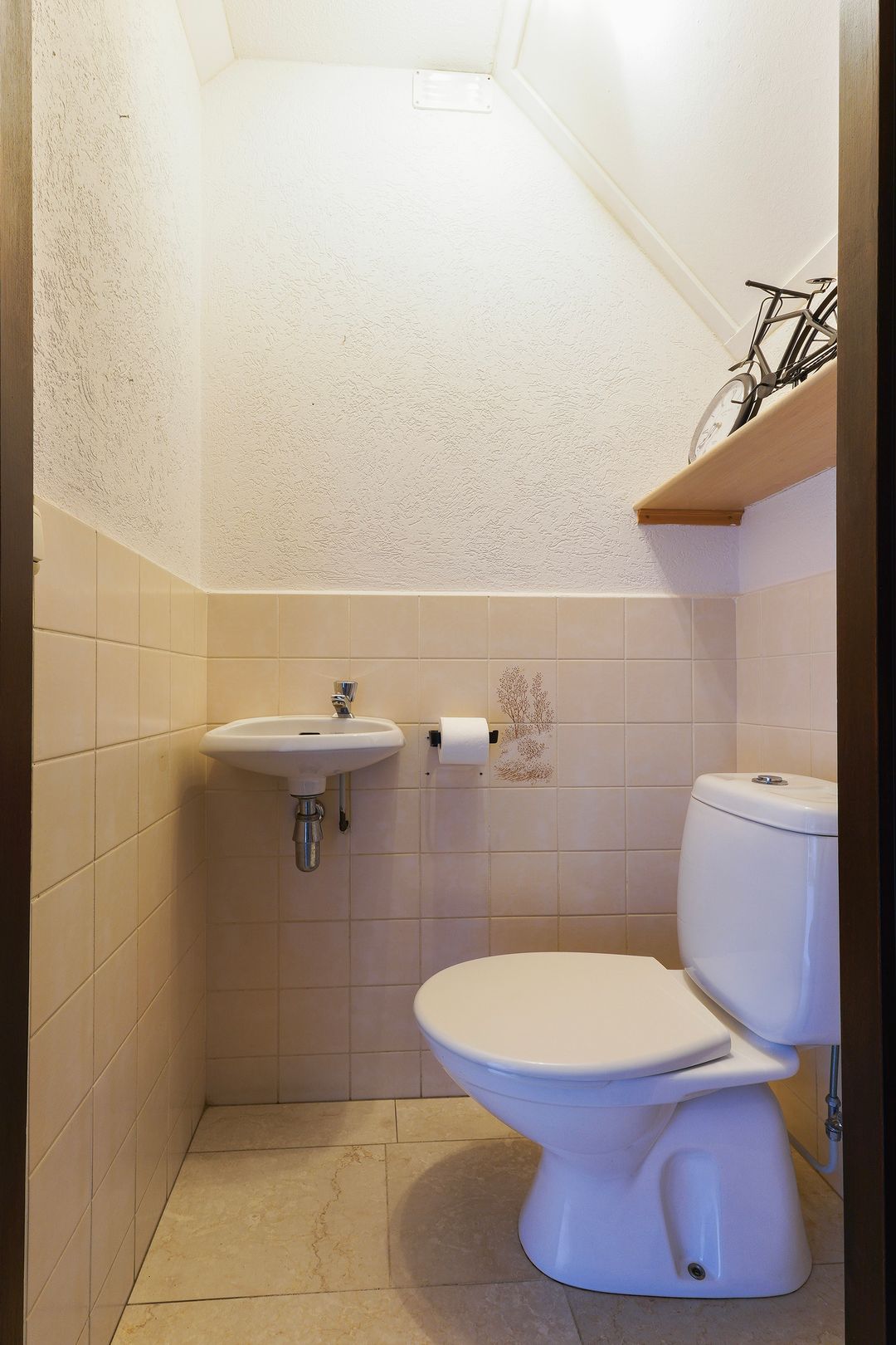 Photo 13 of Leeuwerik 55