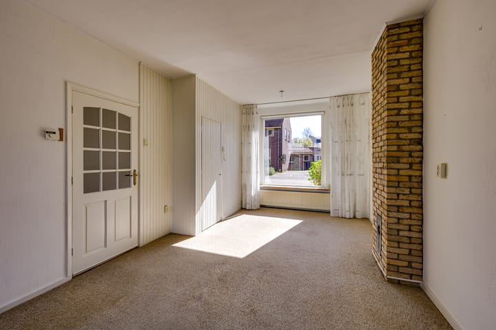 Photo 2 of Schoolstraat 14