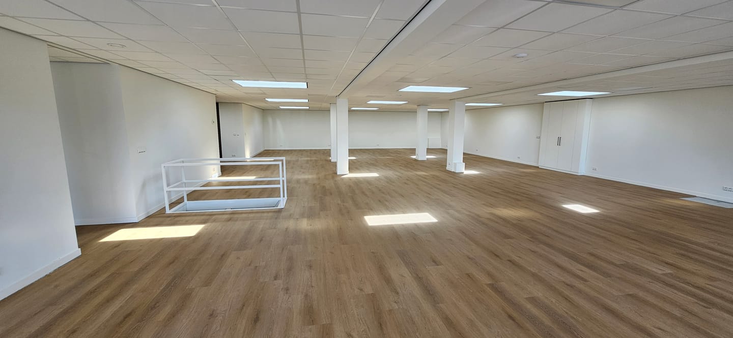 View photo 3 of Industrieweg 16