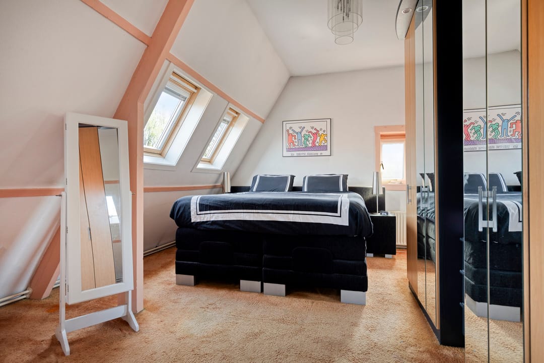 Photo 22 of Radiostraat 65