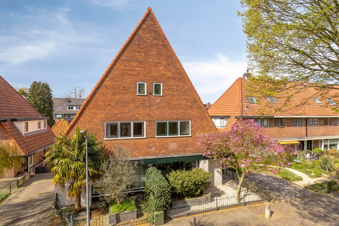 Photo 38 of Radiostraat 65