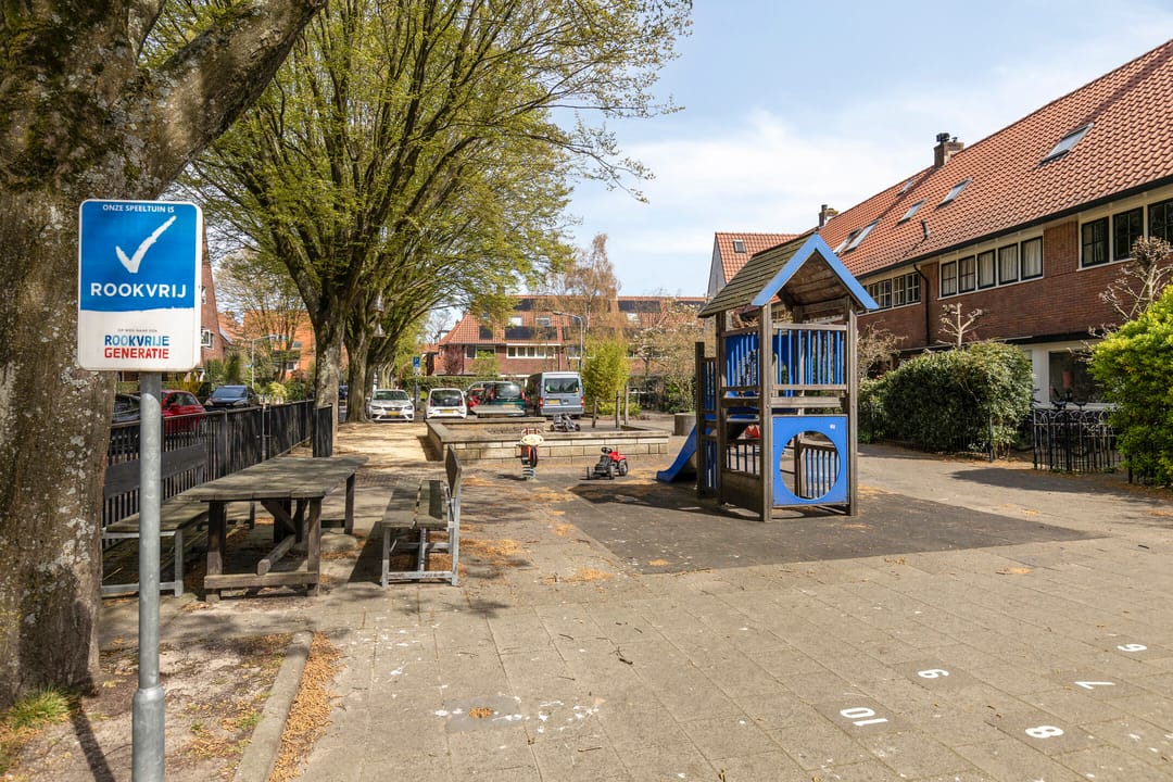 Photo 43 of Radiostraat 65