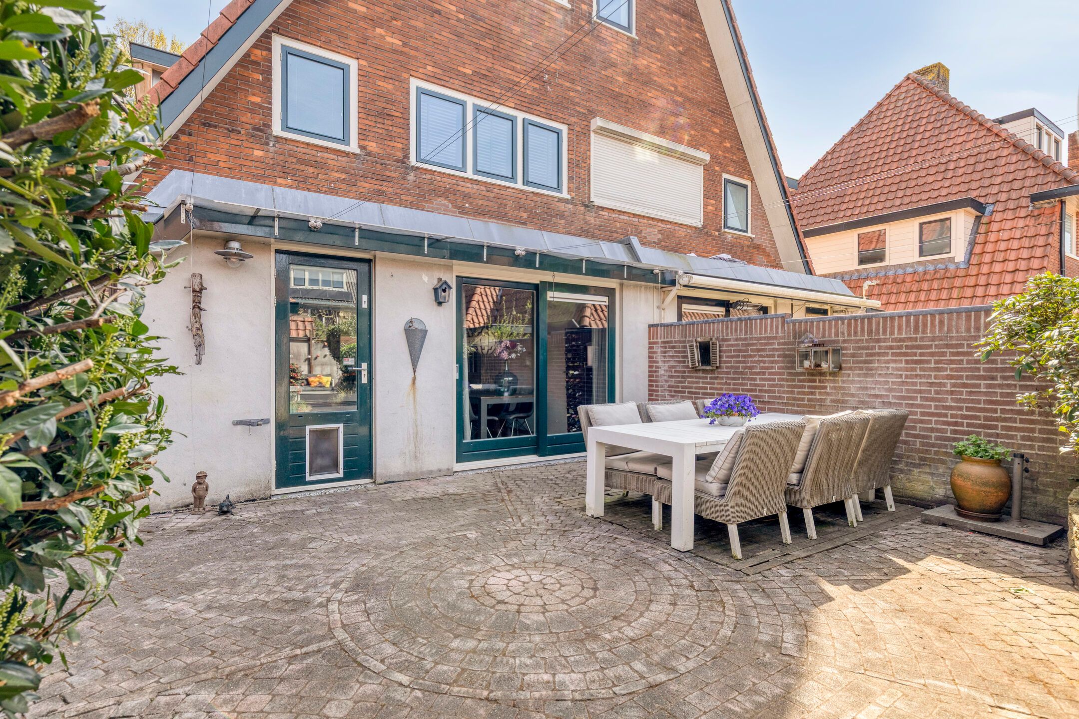 Photo 33 of Radiostraat 65