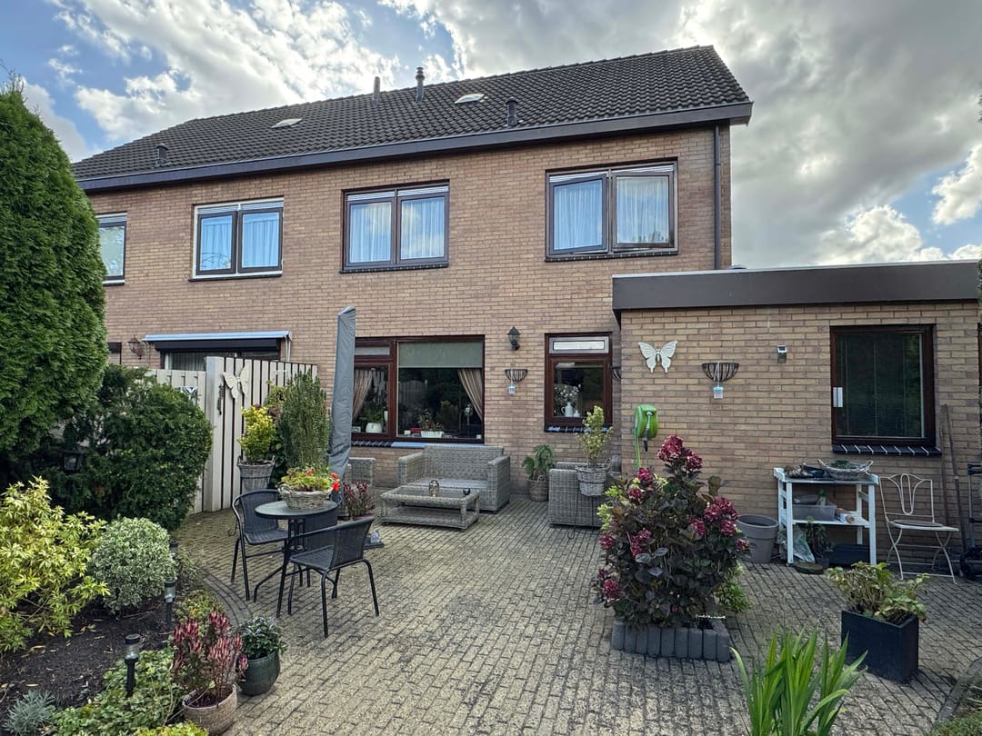 Foto 11 van van Bothnialaan 12