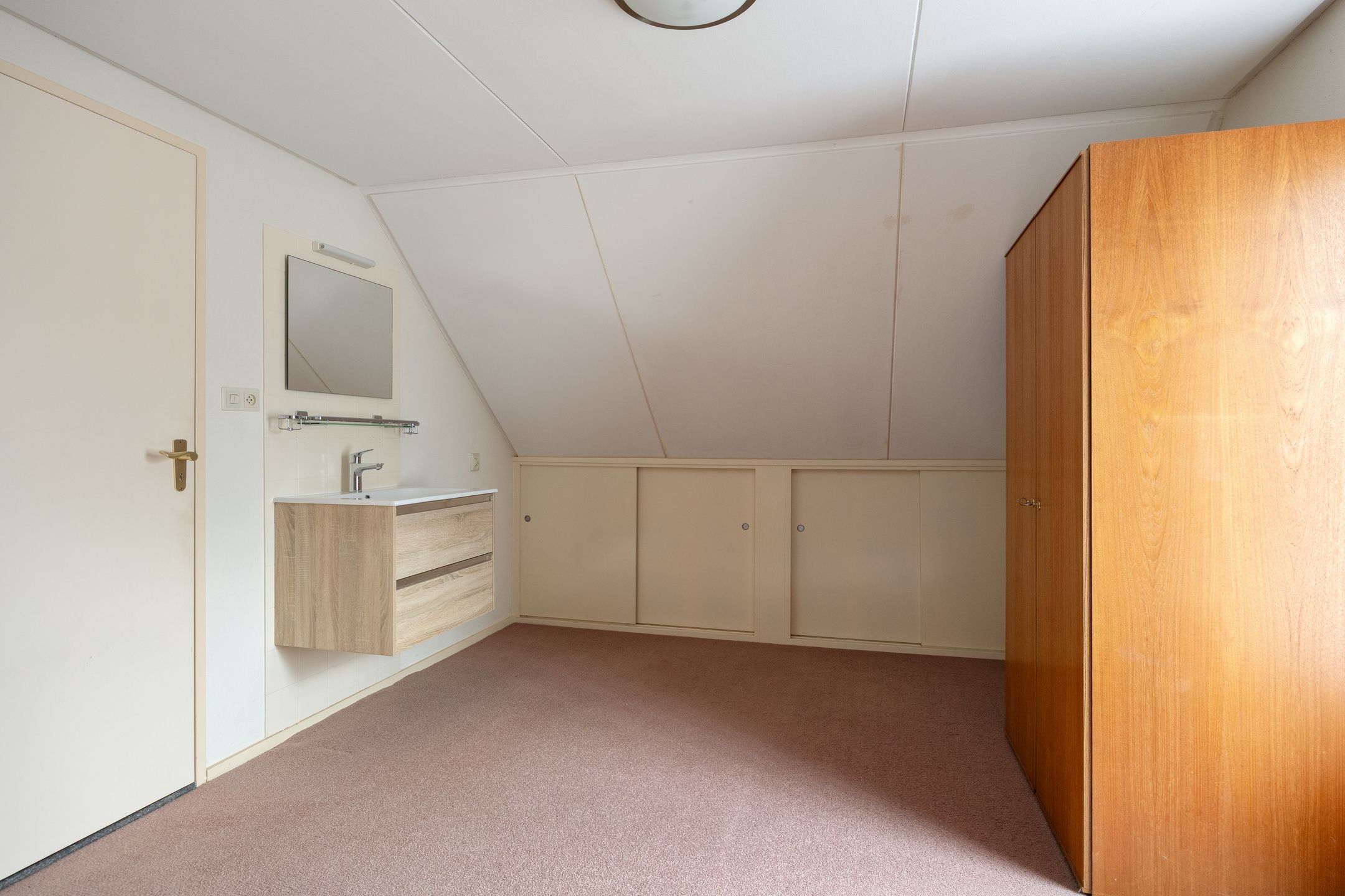 Foto 18 van van Beckumstraat 4