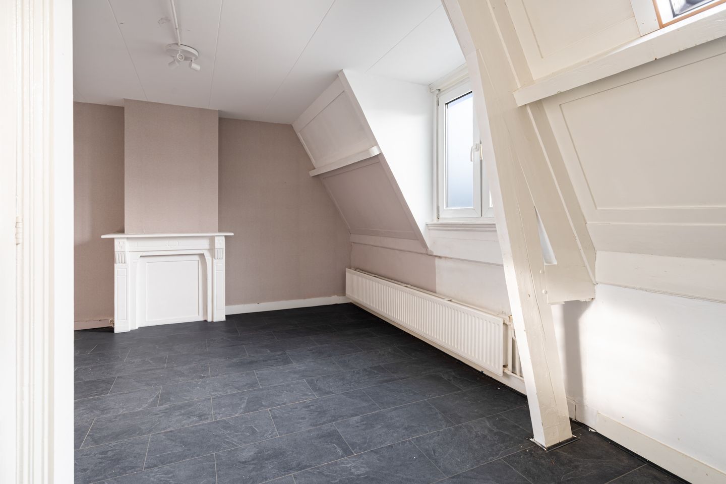 Photo 34 of Doedesstraat 3