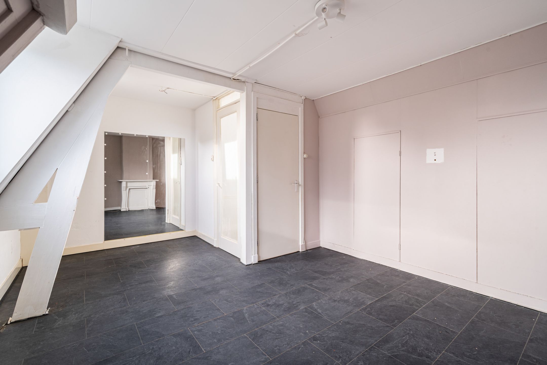 Photo 39 of Doedesstraat 3