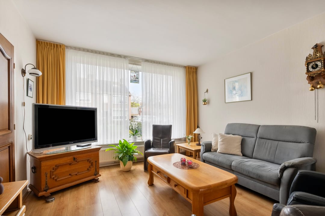 Photo 8 of Groenstraat 236