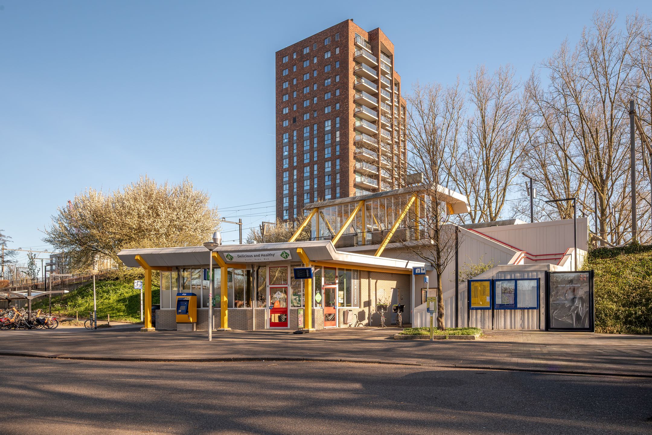 Photo 21 of Pinksterbloemweg 141