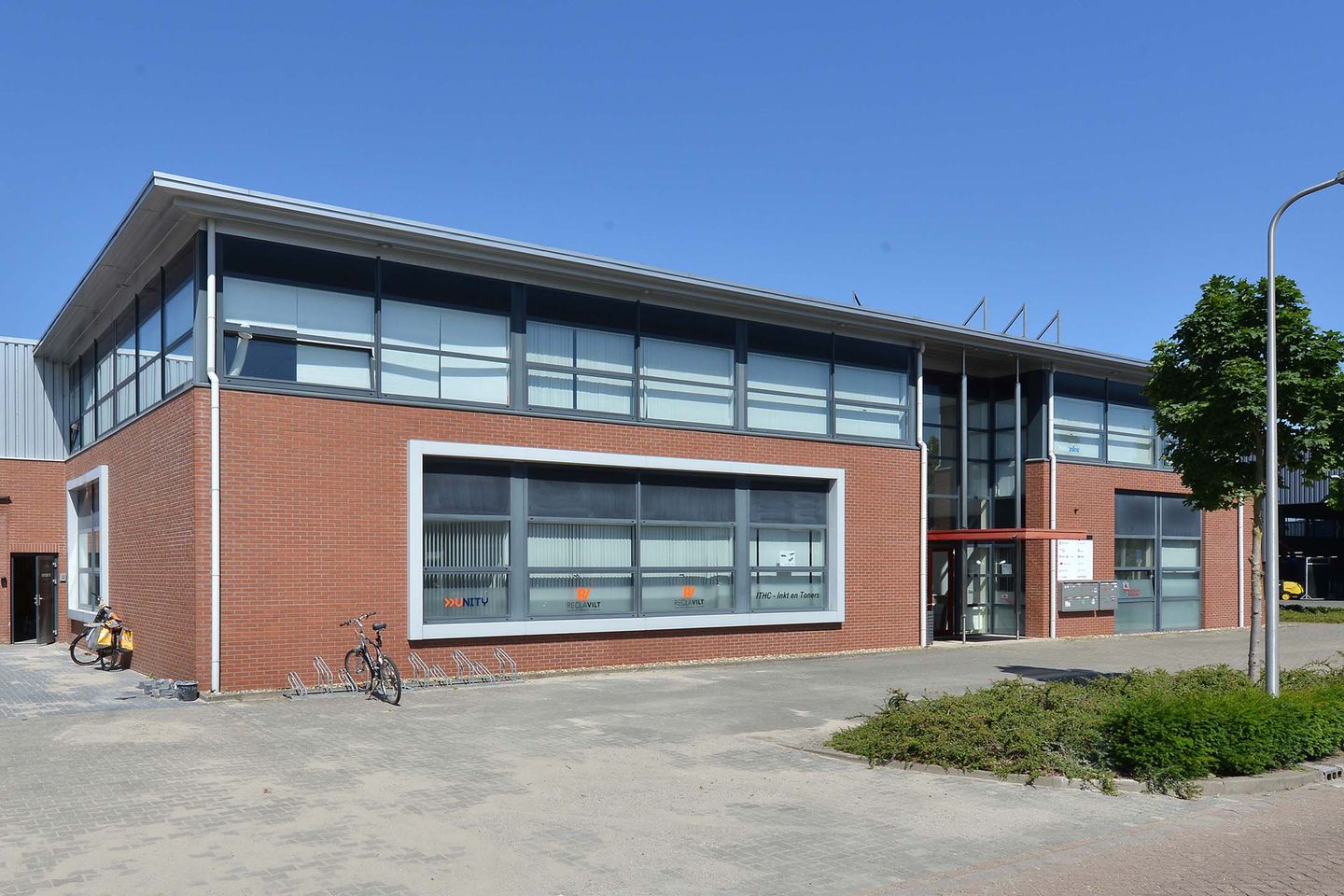 Bekijk foto 2 van Zaagstraat 15