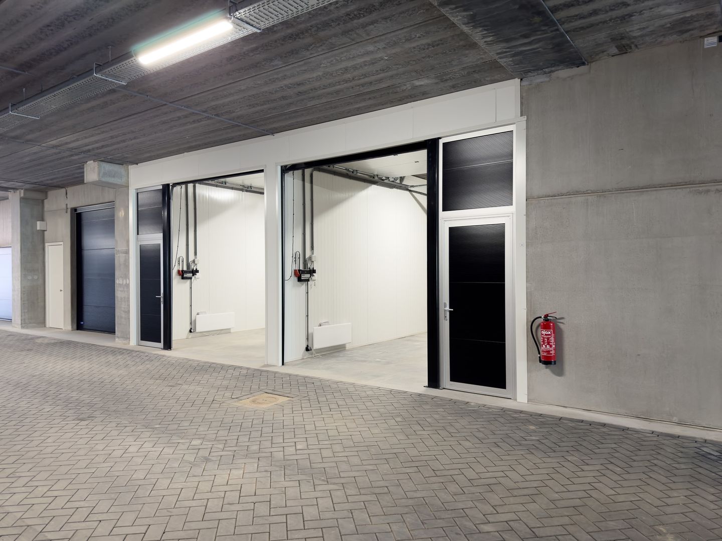 Foto 14 van Industrieweg 69-3