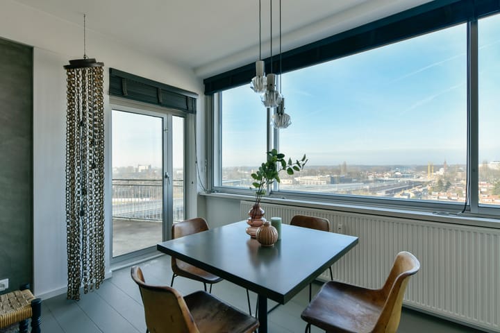 Photo 3 of Meander 81