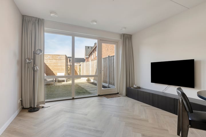 Foto 4 van Vroede Vrouwenlaan 25