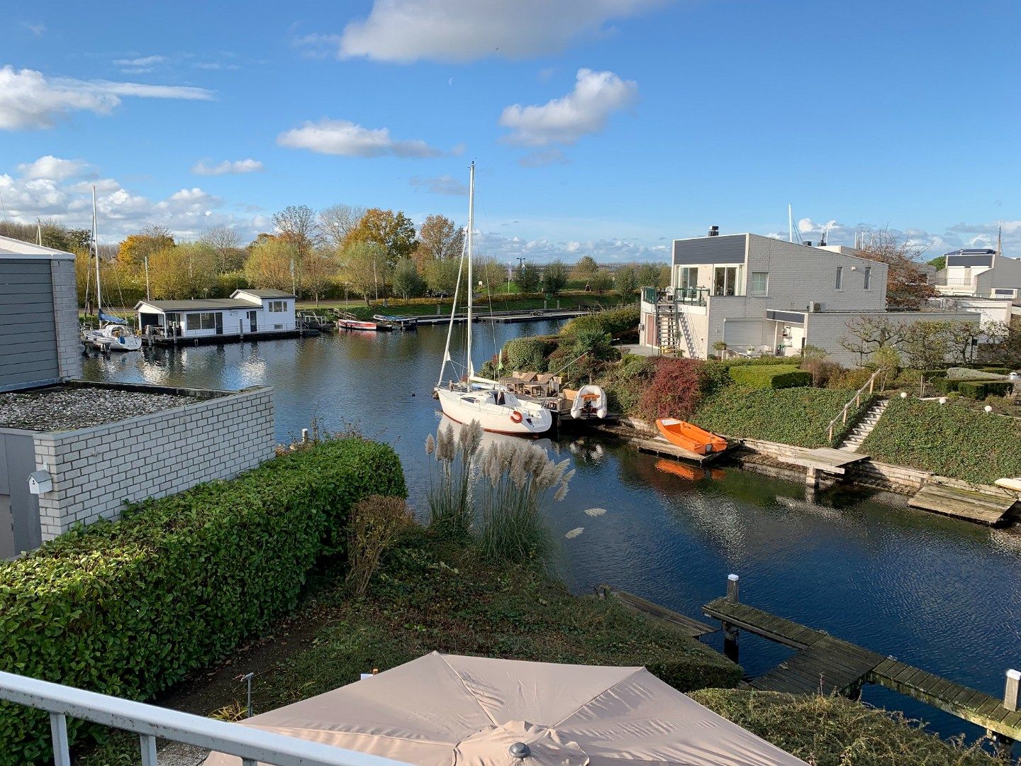 Photo 10 of Veerdam 30