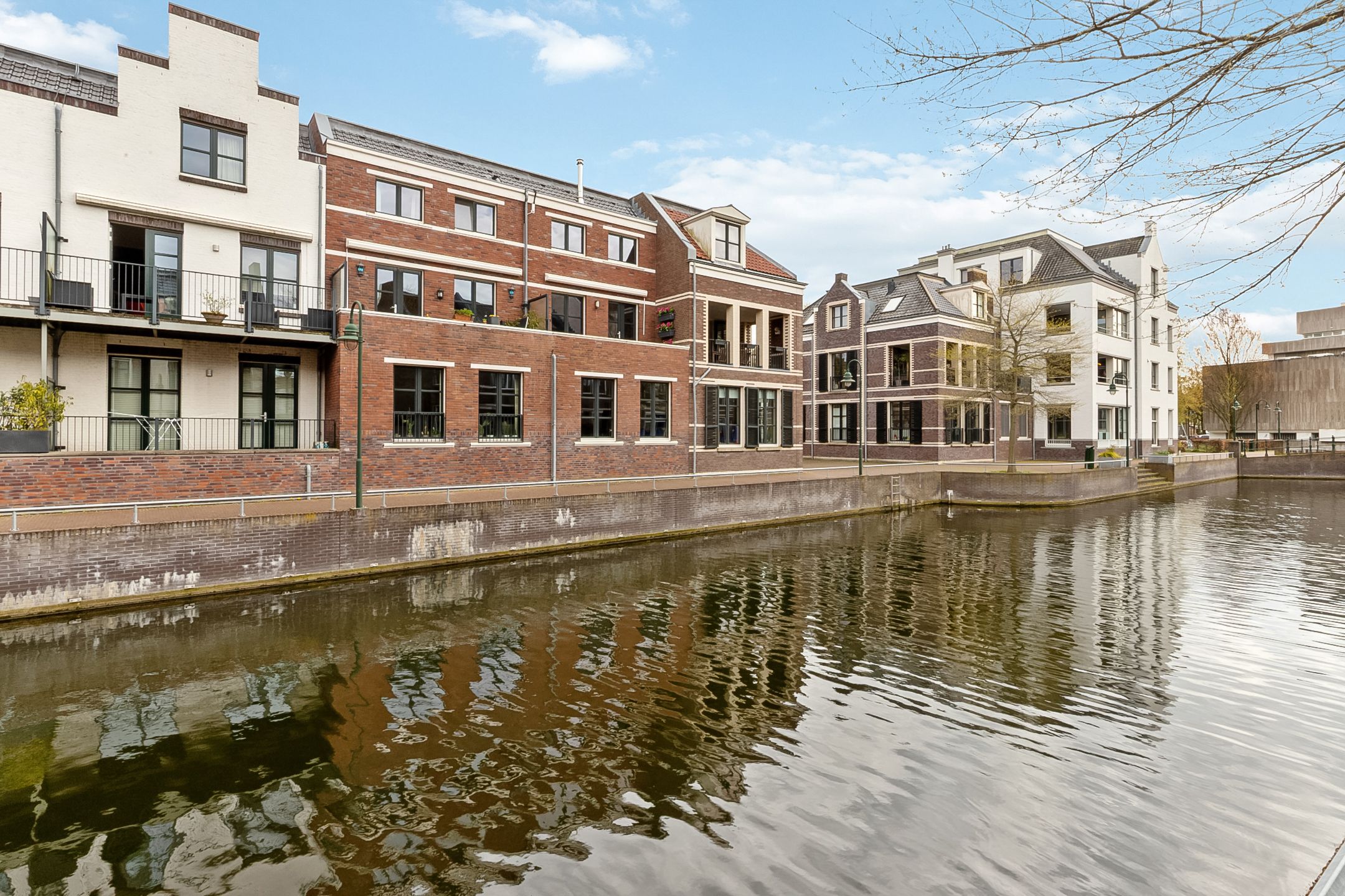 Foto 36 van Landstraat 211