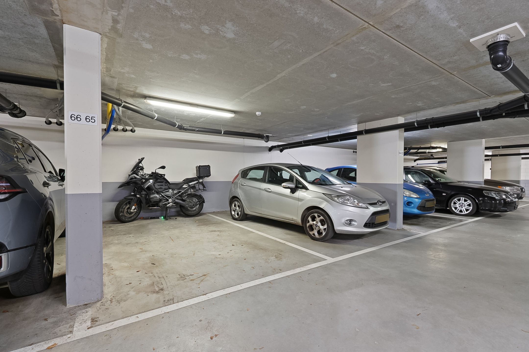 Foto 39 van Landstraat 211