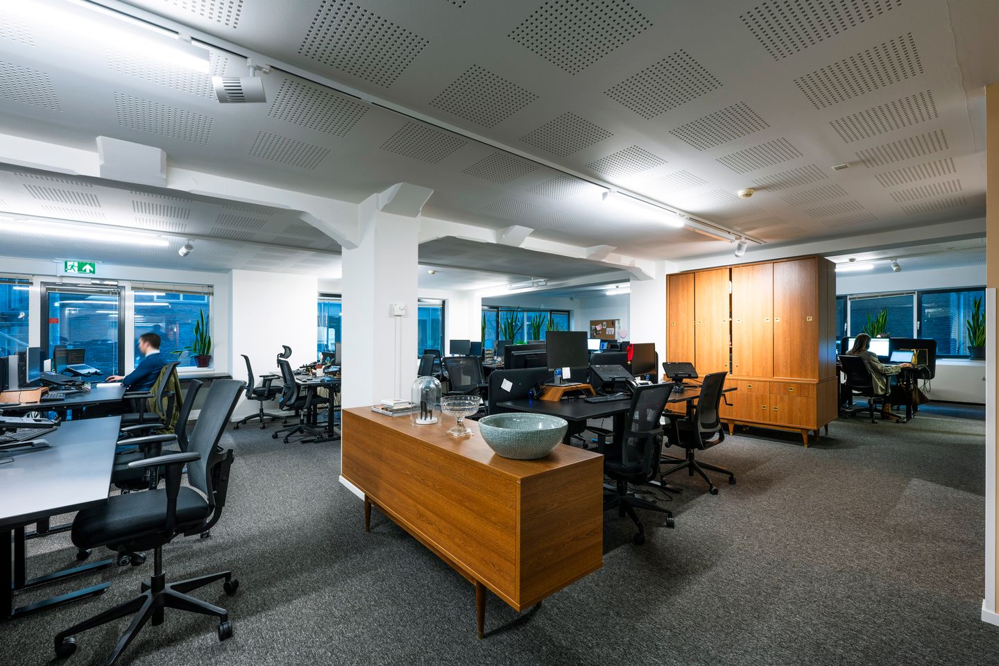 Bekijk foto 3 van Nieuwezijds Voorburgwal 271