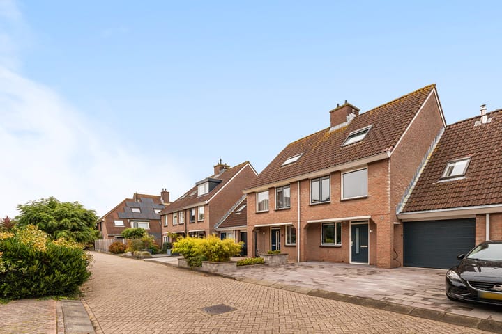 Photo 2 of Banjaard 7