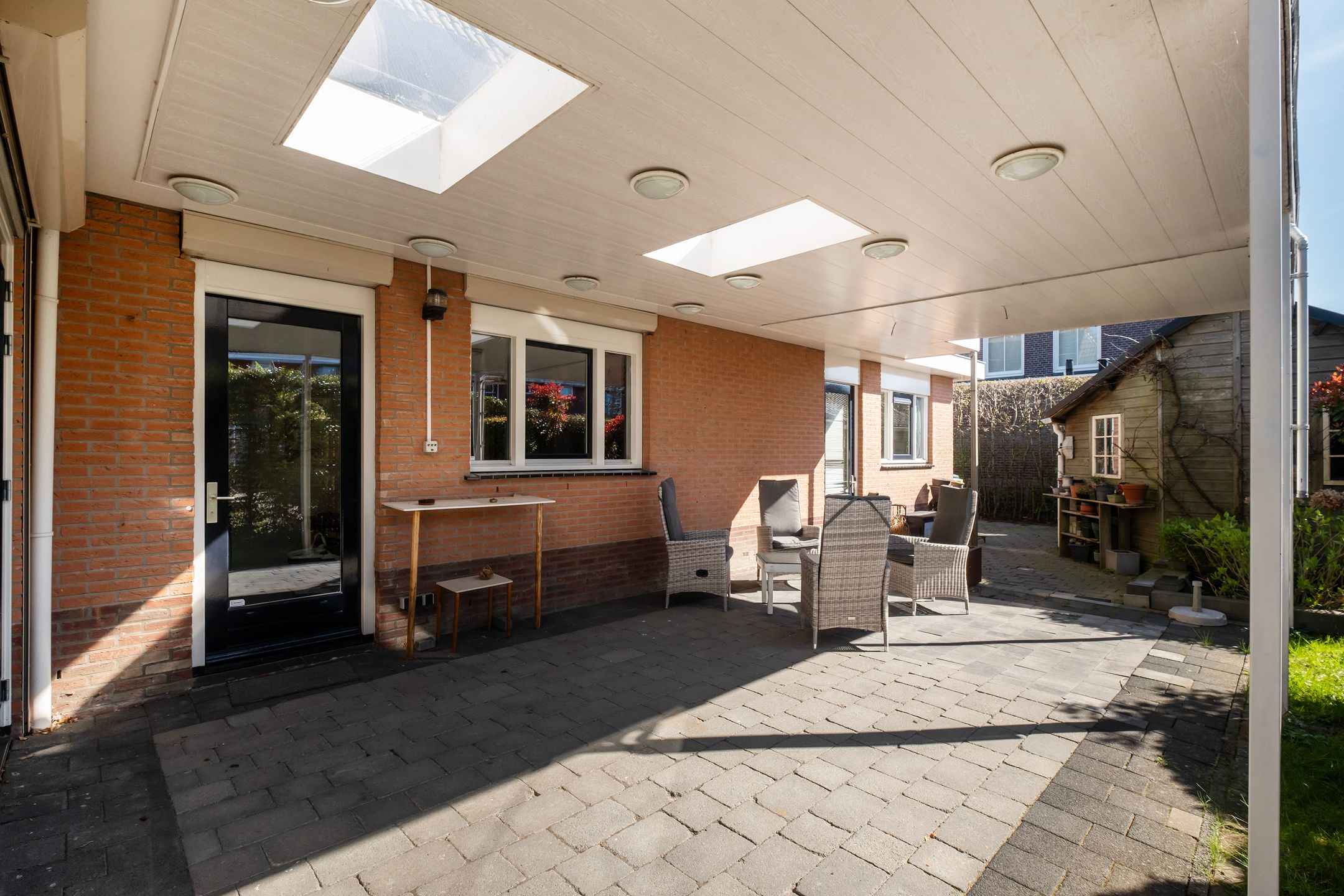 Photo 27 of Forint 38