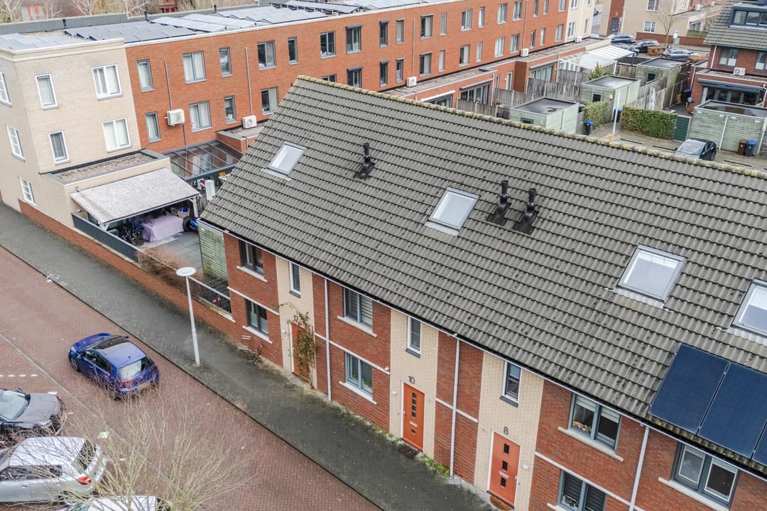 Photo 43 of Billie Holidaystraat 12