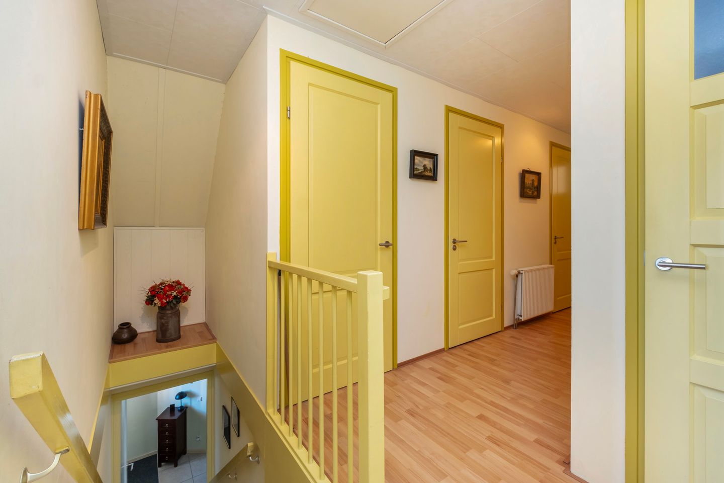 Photo 20 of Forint 38