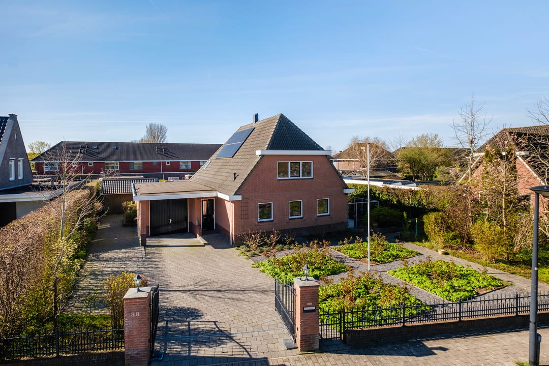 Photo 38 of Forint 38