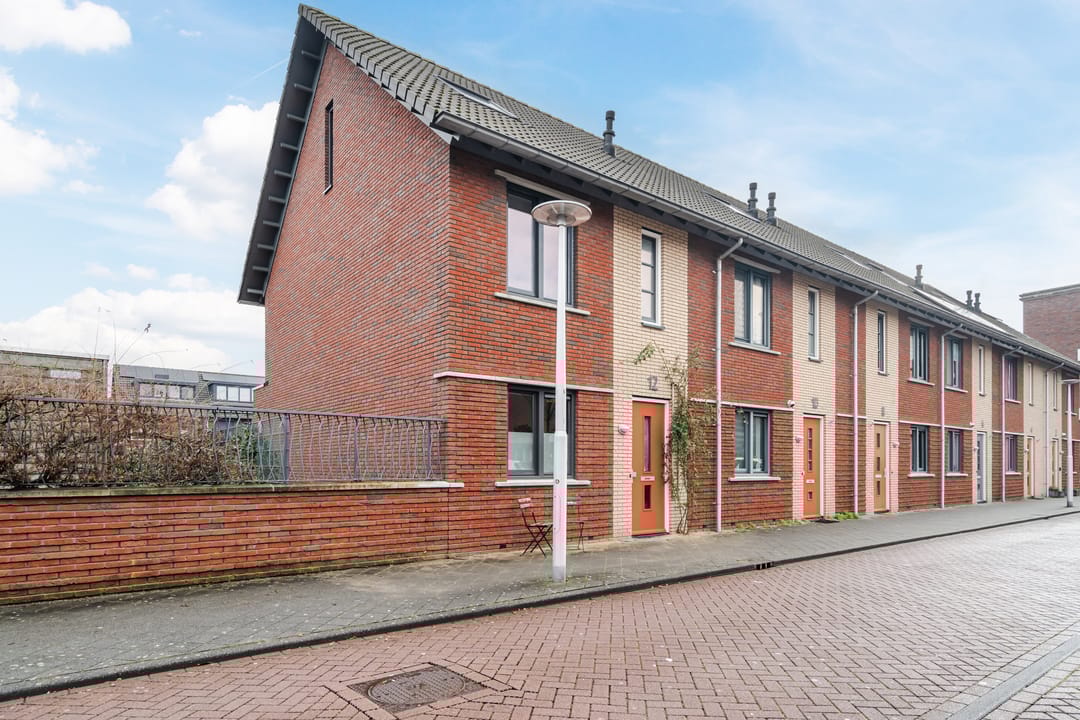 Photo 41 of Billie Holidaystraat 12