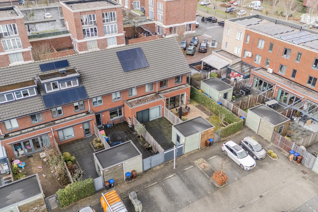 Photo 47 of Billie Holidaystraat 12